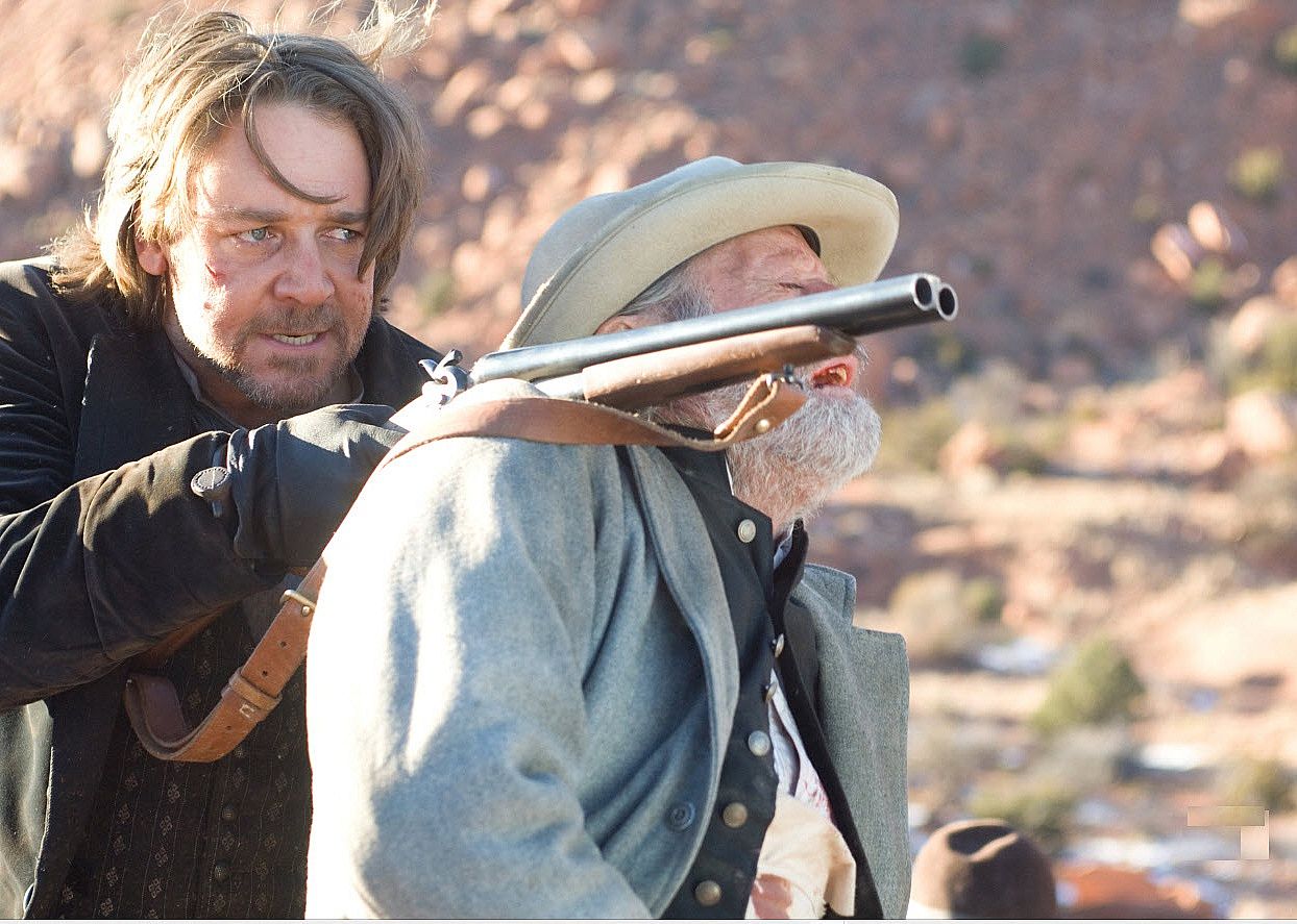Russell Crowe and Peter Fonda in a scene from "3:10 to Yuma"