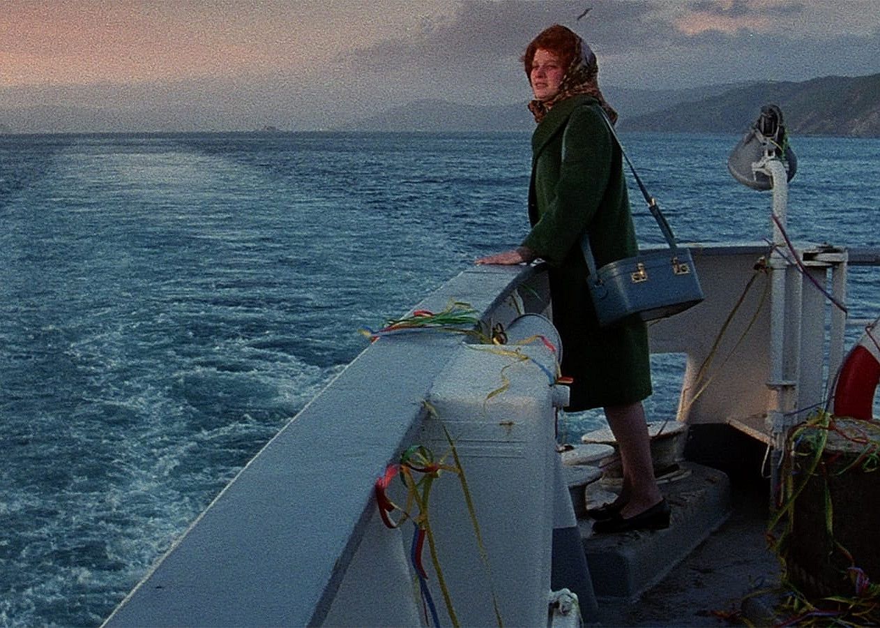 #88. An Angel at My Table (1990)