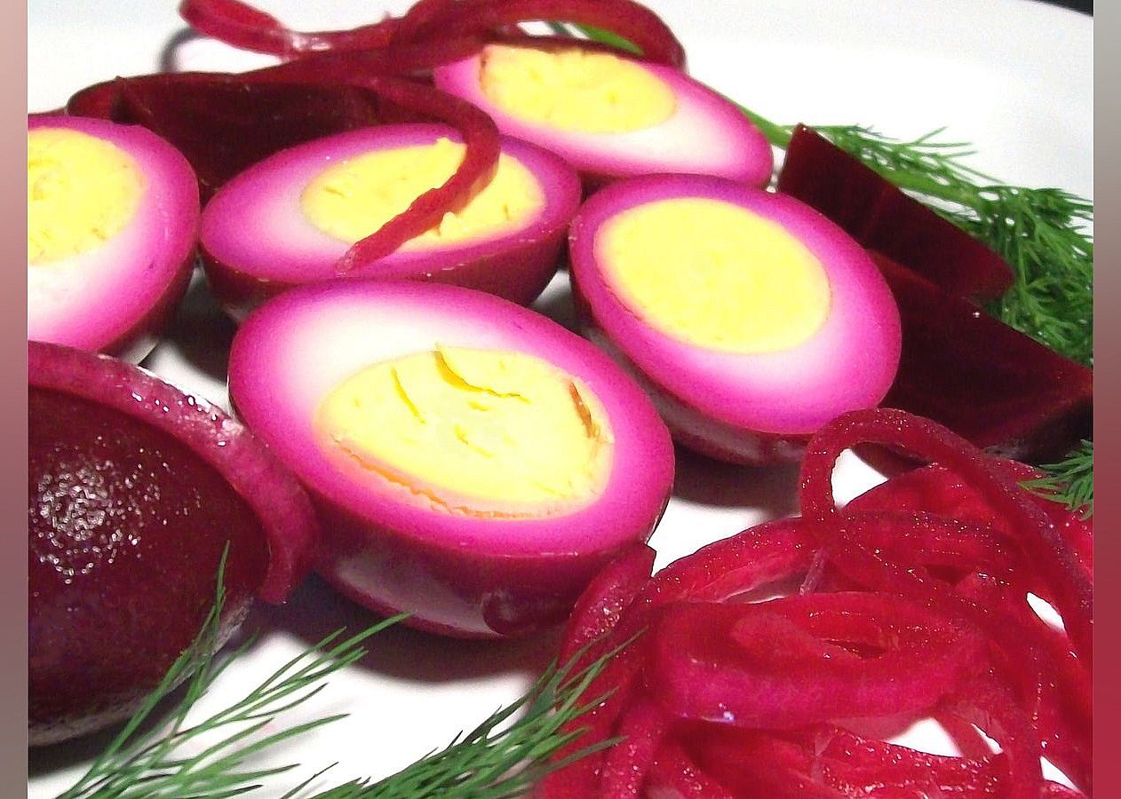Pennsylvania Dutch Pickled Beets and Eggs