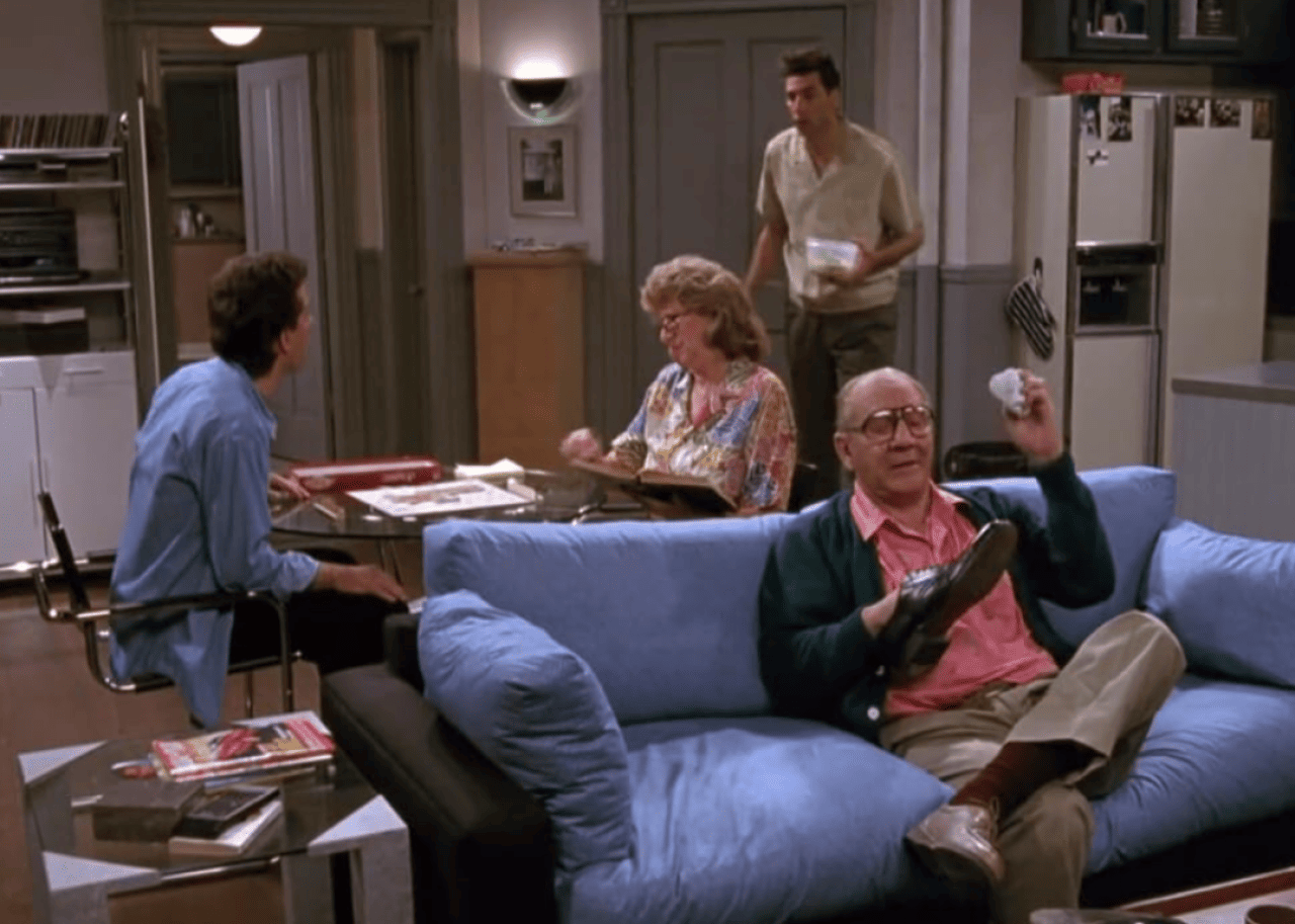 Jerry Seinfeld, Philip Bruns, Michael Richards, and Liz Sheridan in The Stakeout