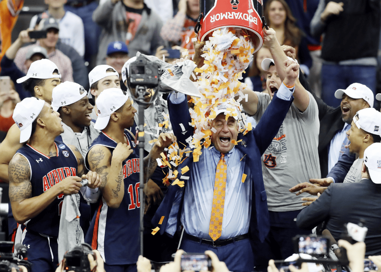 A 14-cent bet parlays a romantic ring