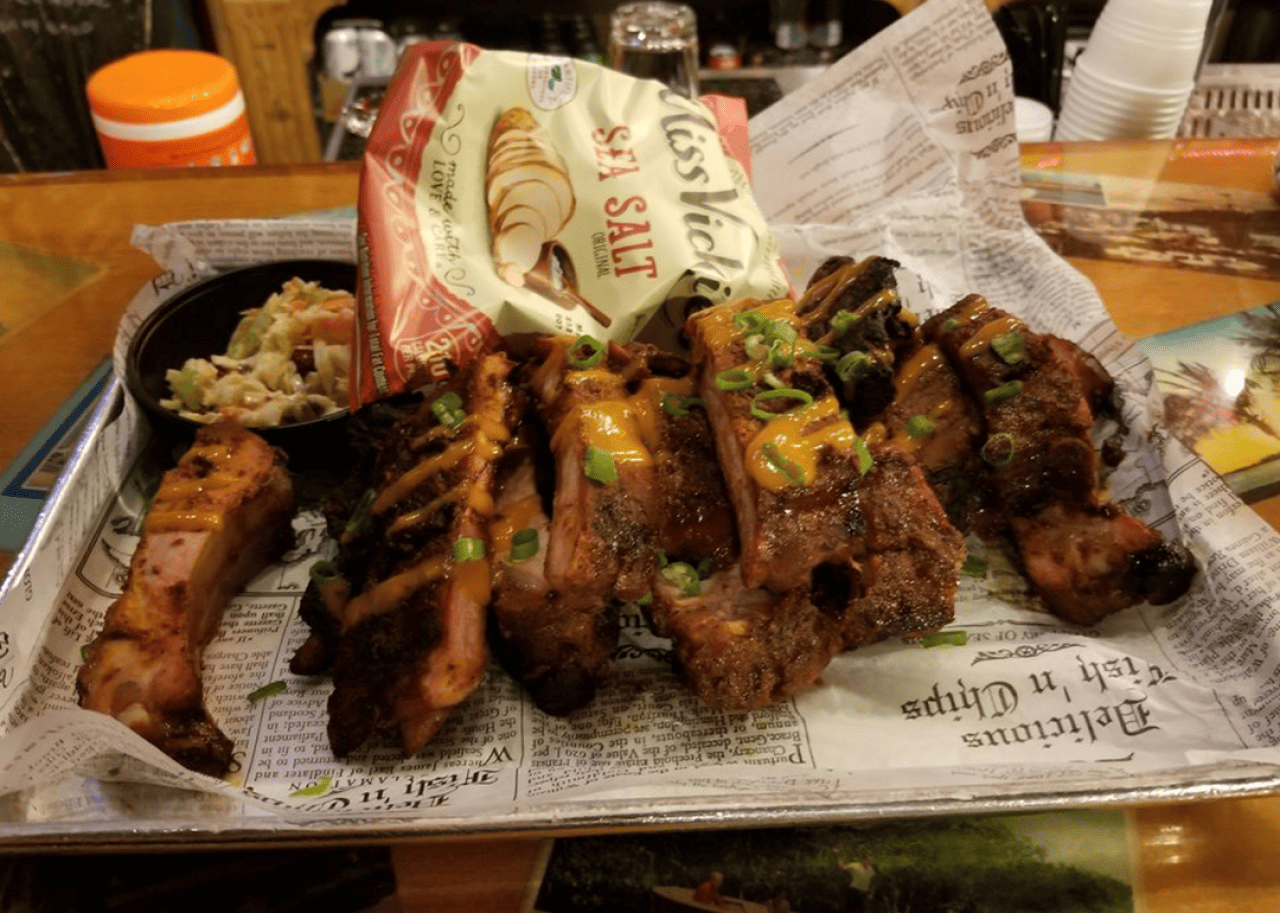 Orlando, Florida: Yellow Dog Eats