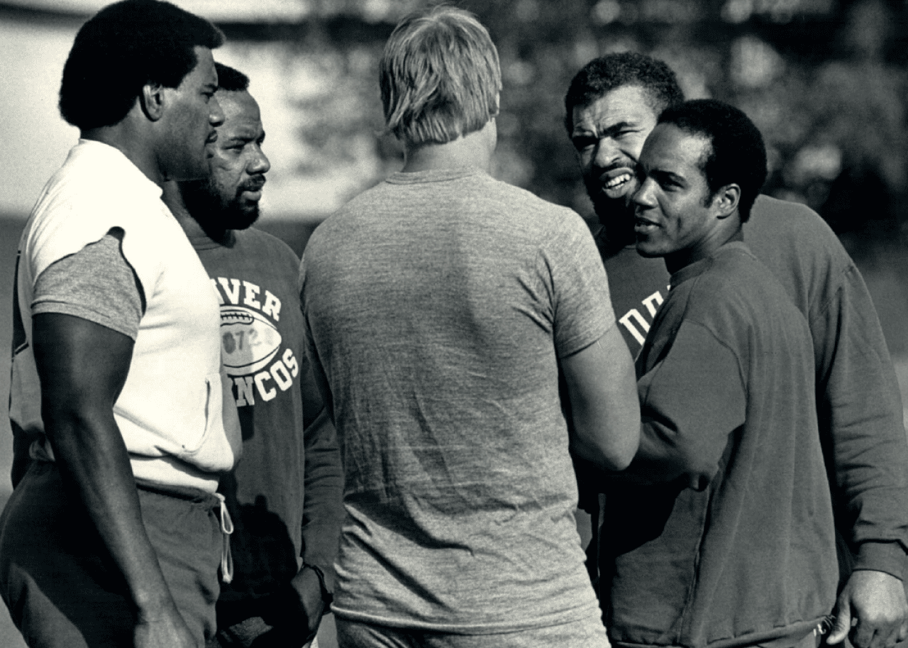 1982: NFL players’ 4th strike trims season