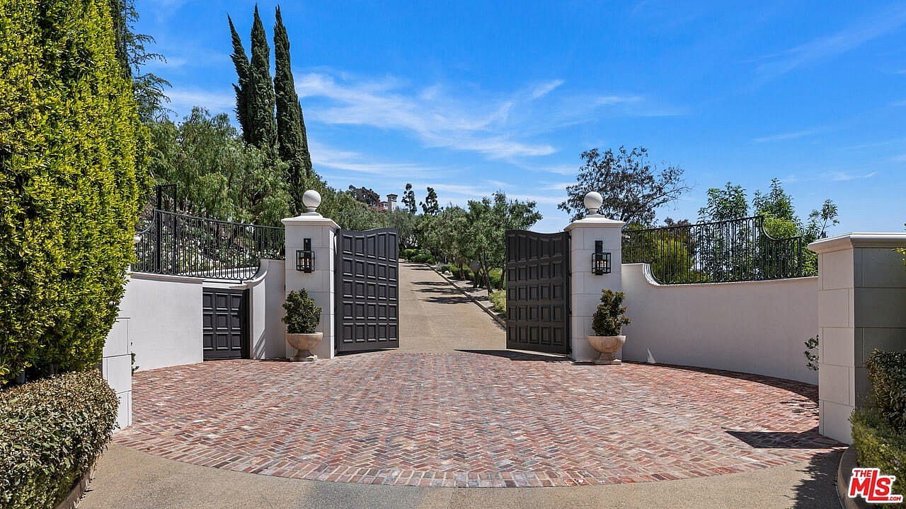 #17. 9904 Kip Dr, Beverly Hills