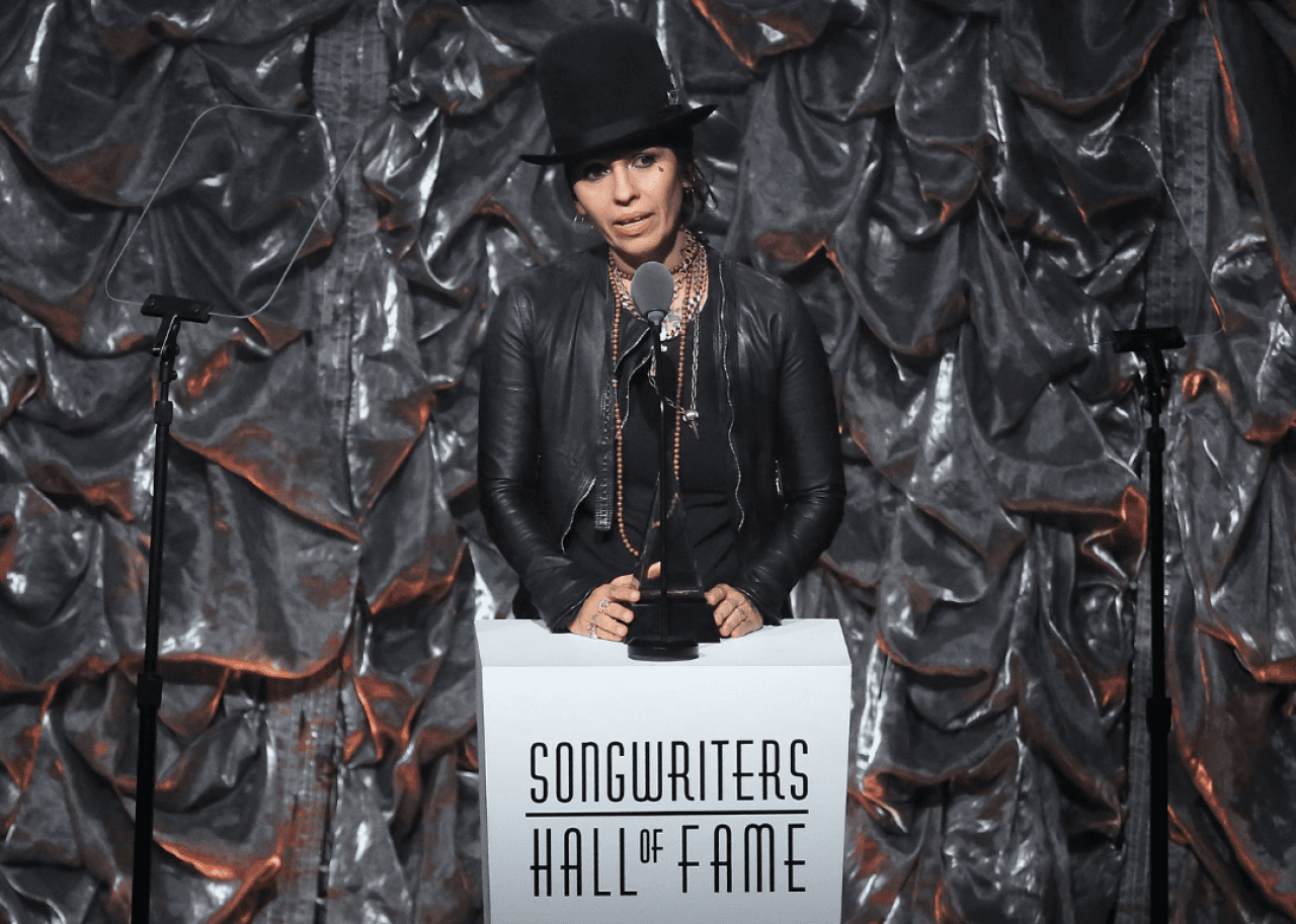 Linda Perry: Hitmaker Linda Perry speaks at Songwriters Hall Of Fame awards.