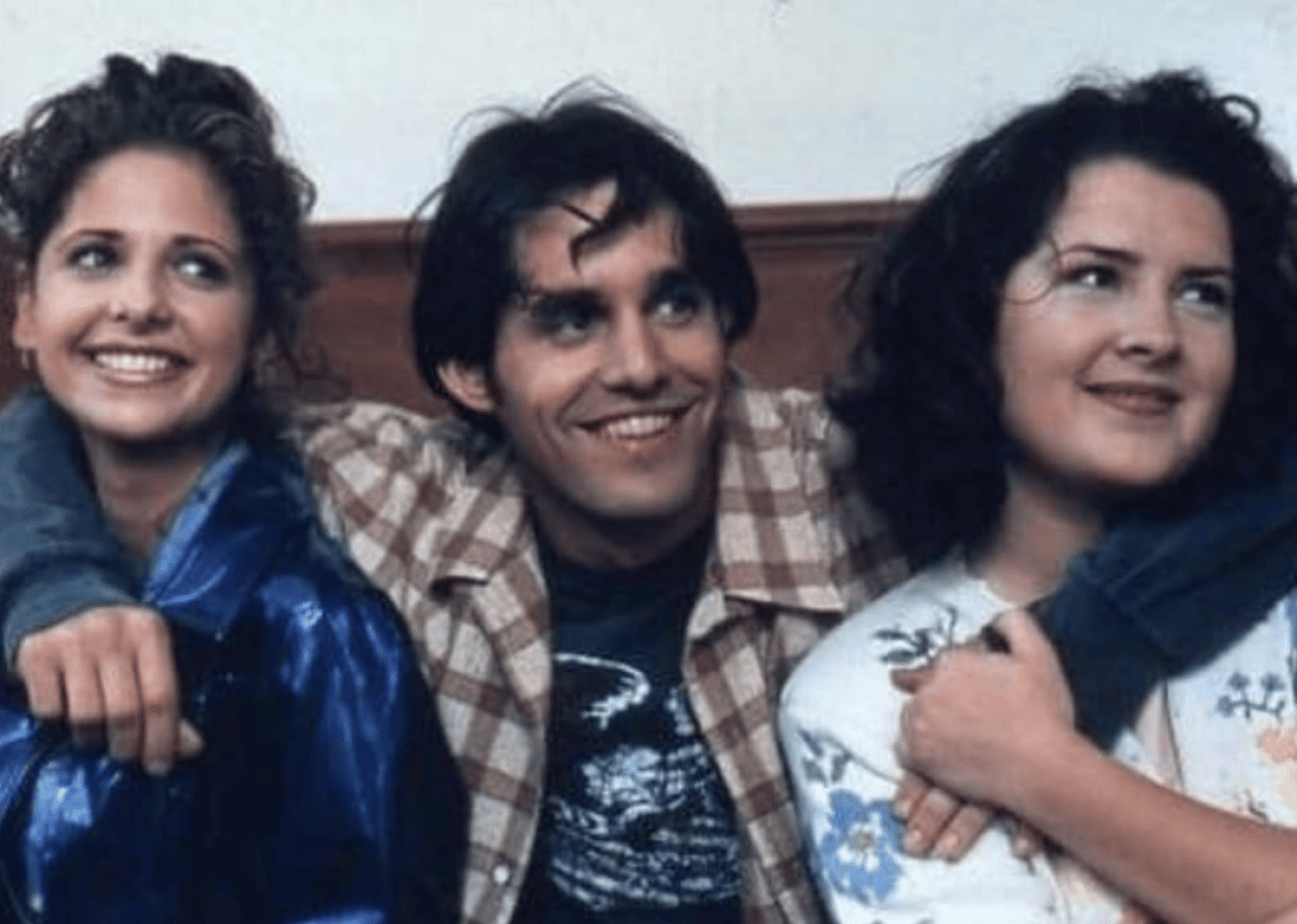 Sarah Michelle Gellar, Nicholas Brendon, and Riff Regan in ‘Buffy the Vampire Slayer’.