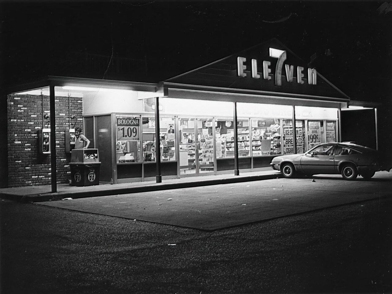 Black and white photo of 7-Eleven
