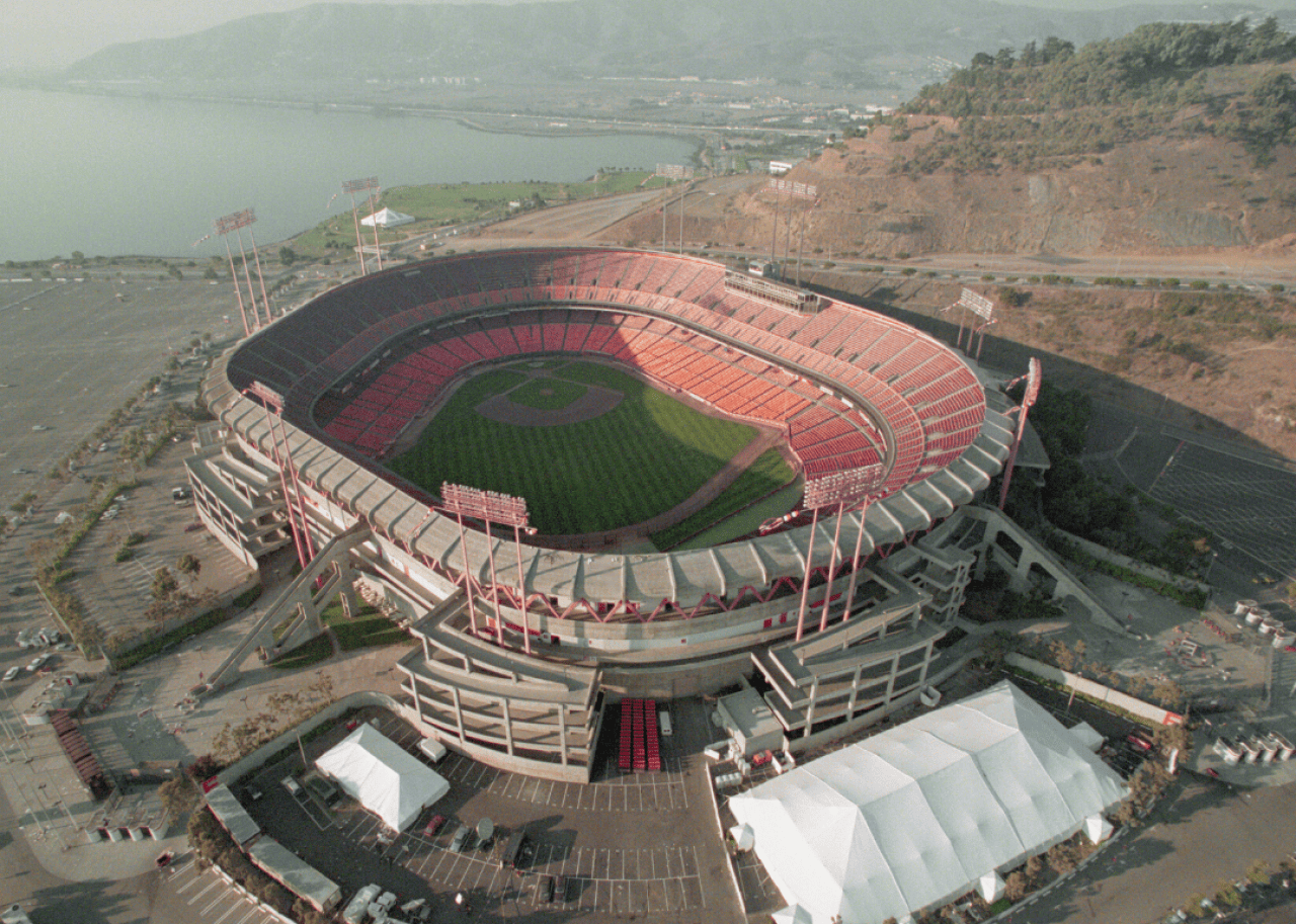 1989: San Francisco earthquake halts the World Series