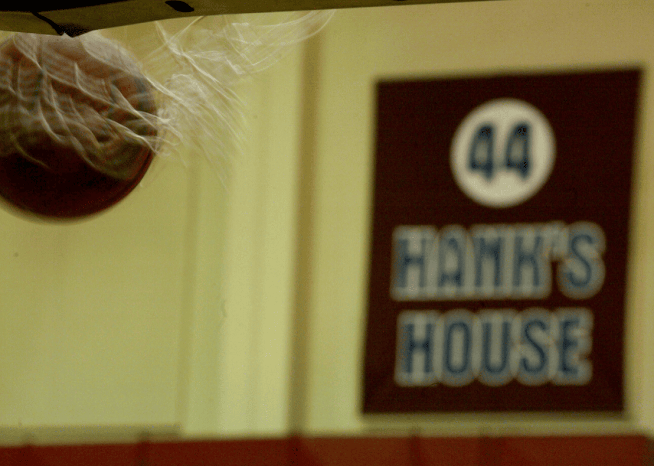 1990: Gathers’ on-court death ends WCC basketball tourney