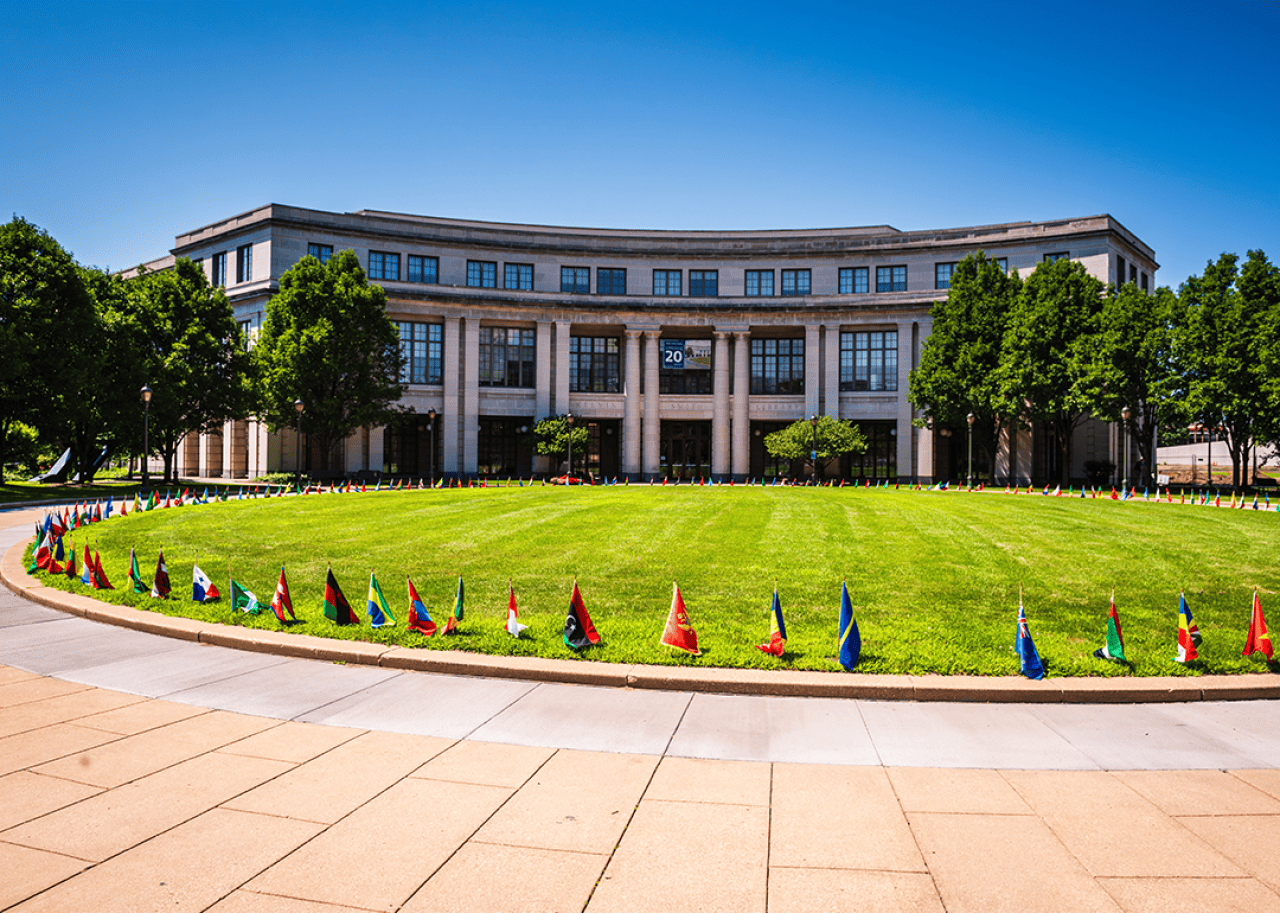 #28. Case Western Reserve University Exterior of the Kelvin Smith Library.