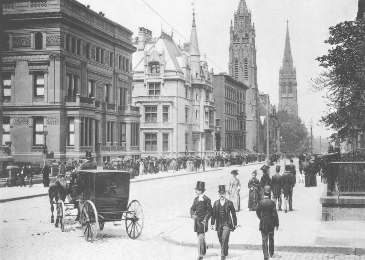 West side of Fifth Avenue from 51st street with people walking and carriages