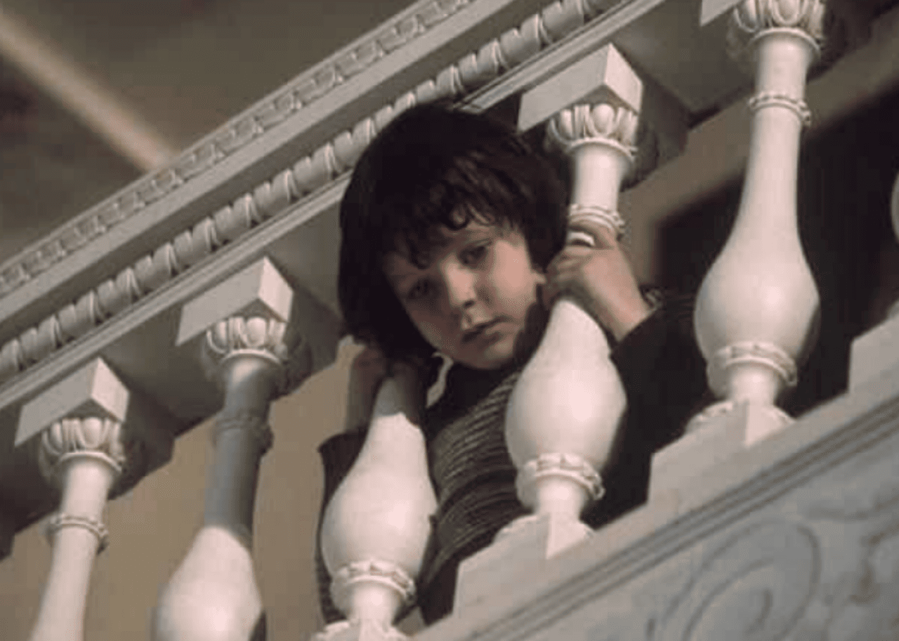 Harvey Stephens in The Omen.