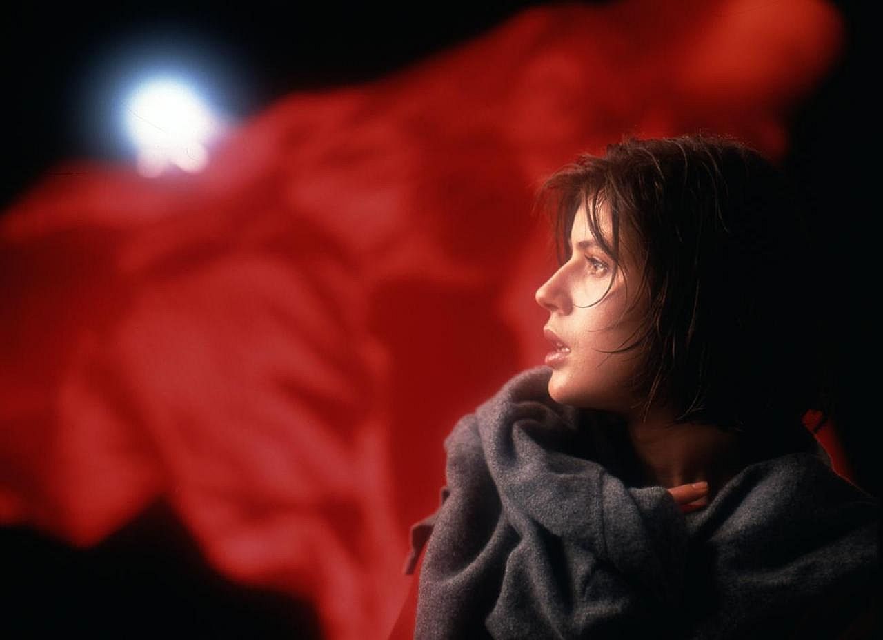 #7. Three Colors: Red