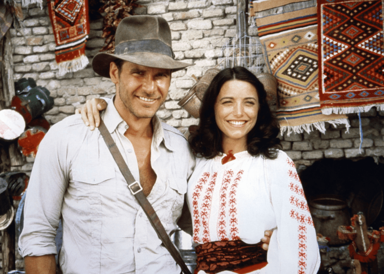 Harrison Ford and Karen Allen on the set of 