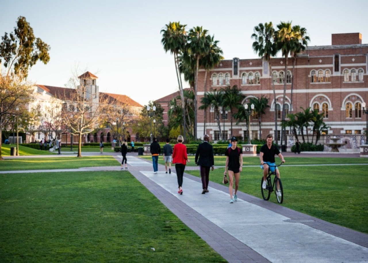 #4. University of Southern California Students walking and cycling at USC.