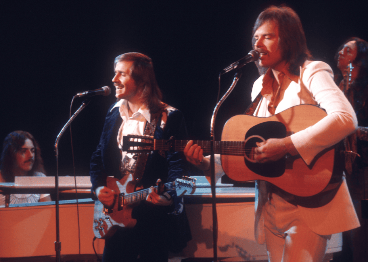 England Dan and John Ford Coley performing on stage.