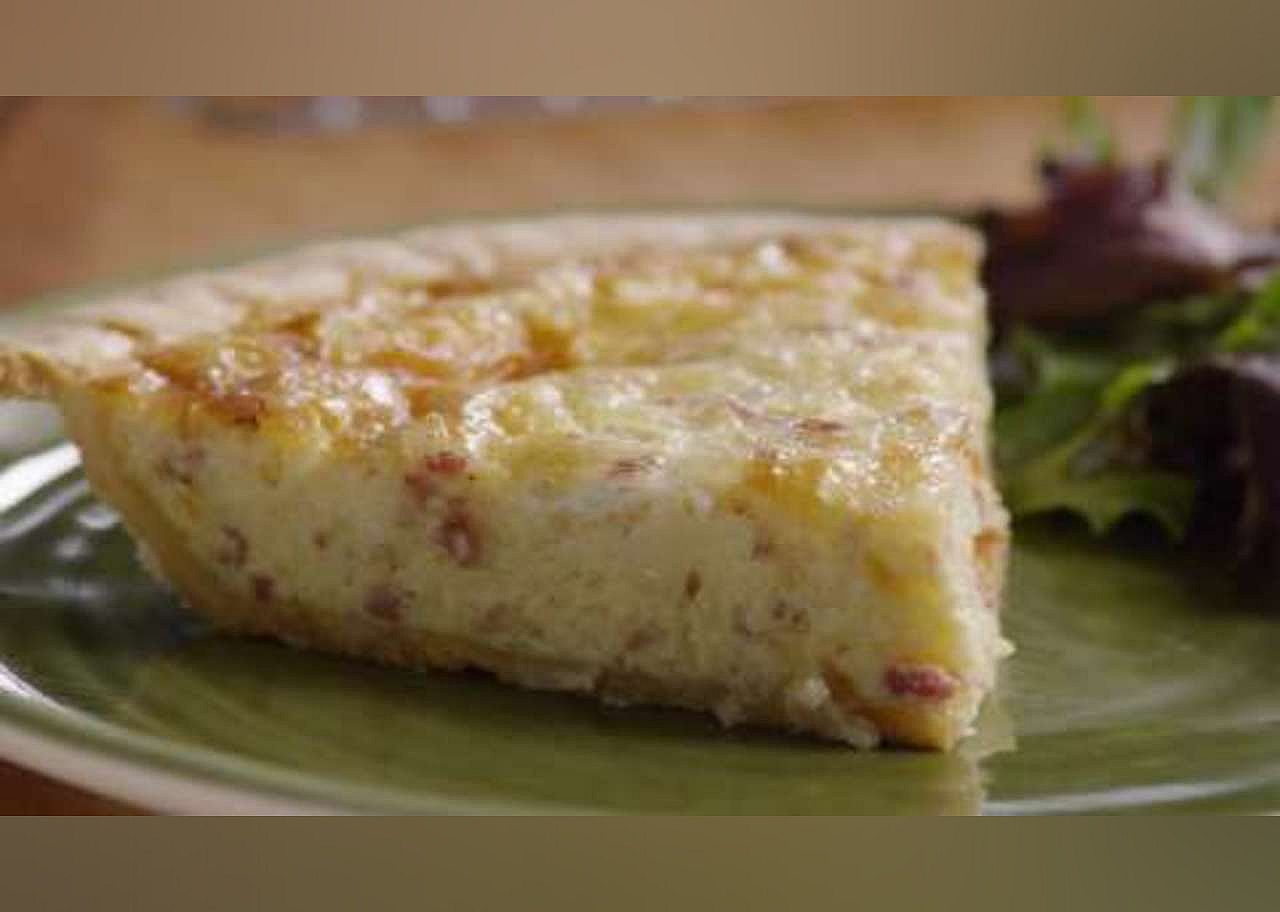 Easy Bacon and Cheese Quiche