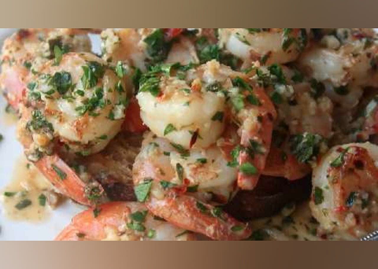 Simple Garlic Shrimp