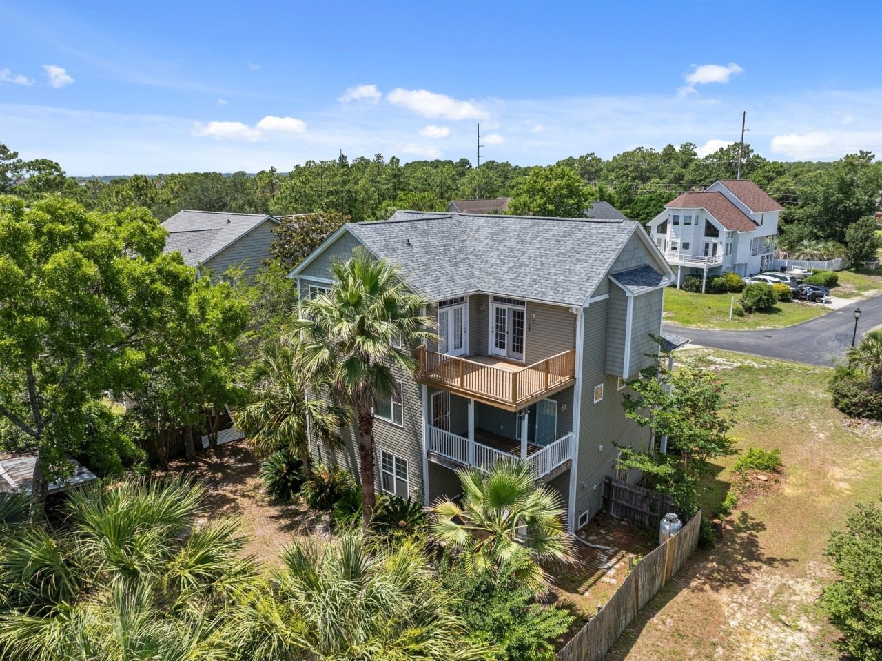 9406 Voyagers Way, Wilmington, North Carolina 28412