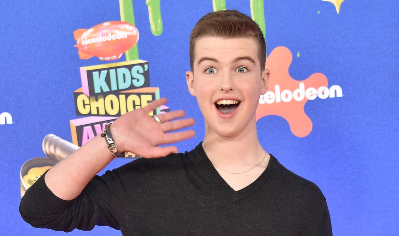 Iain Armitage attends the 2024 Nickelodeon's Kids' Choice Awards at Barker Hangar