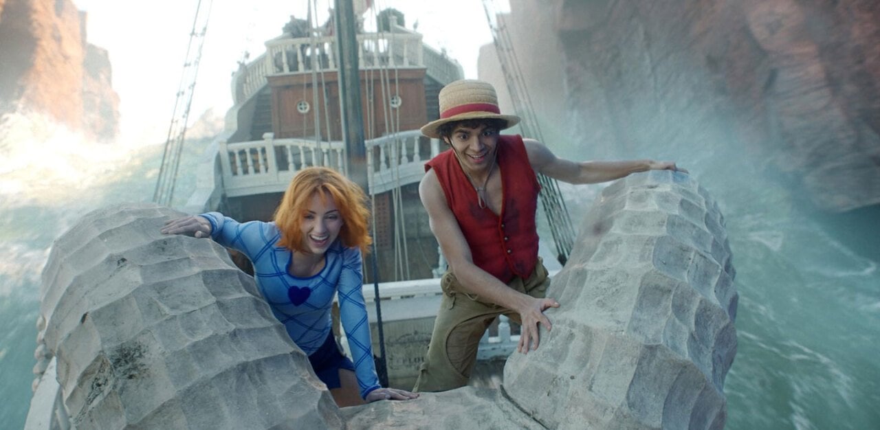 Emily Rudd and Iñaki Godoy in One Piece