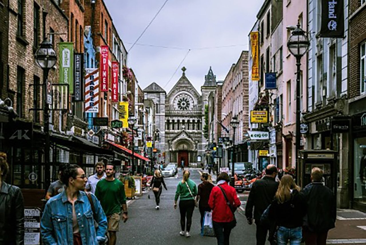 A view of the shoppers on South Anne Street in Dublin, Ireland.