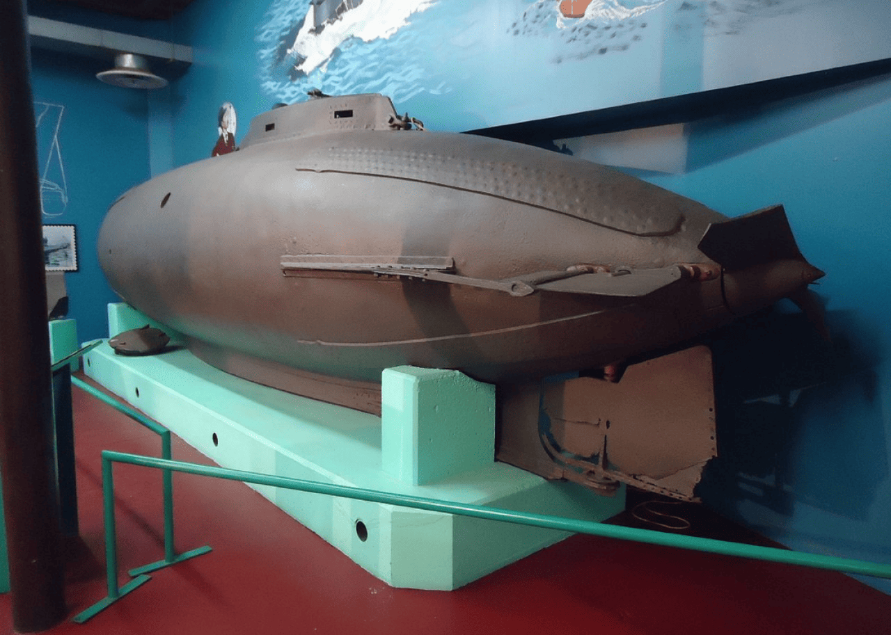 1881: The Fenian Ram