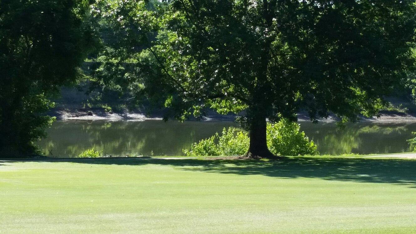 #5. Gaylord Springs Golf Links