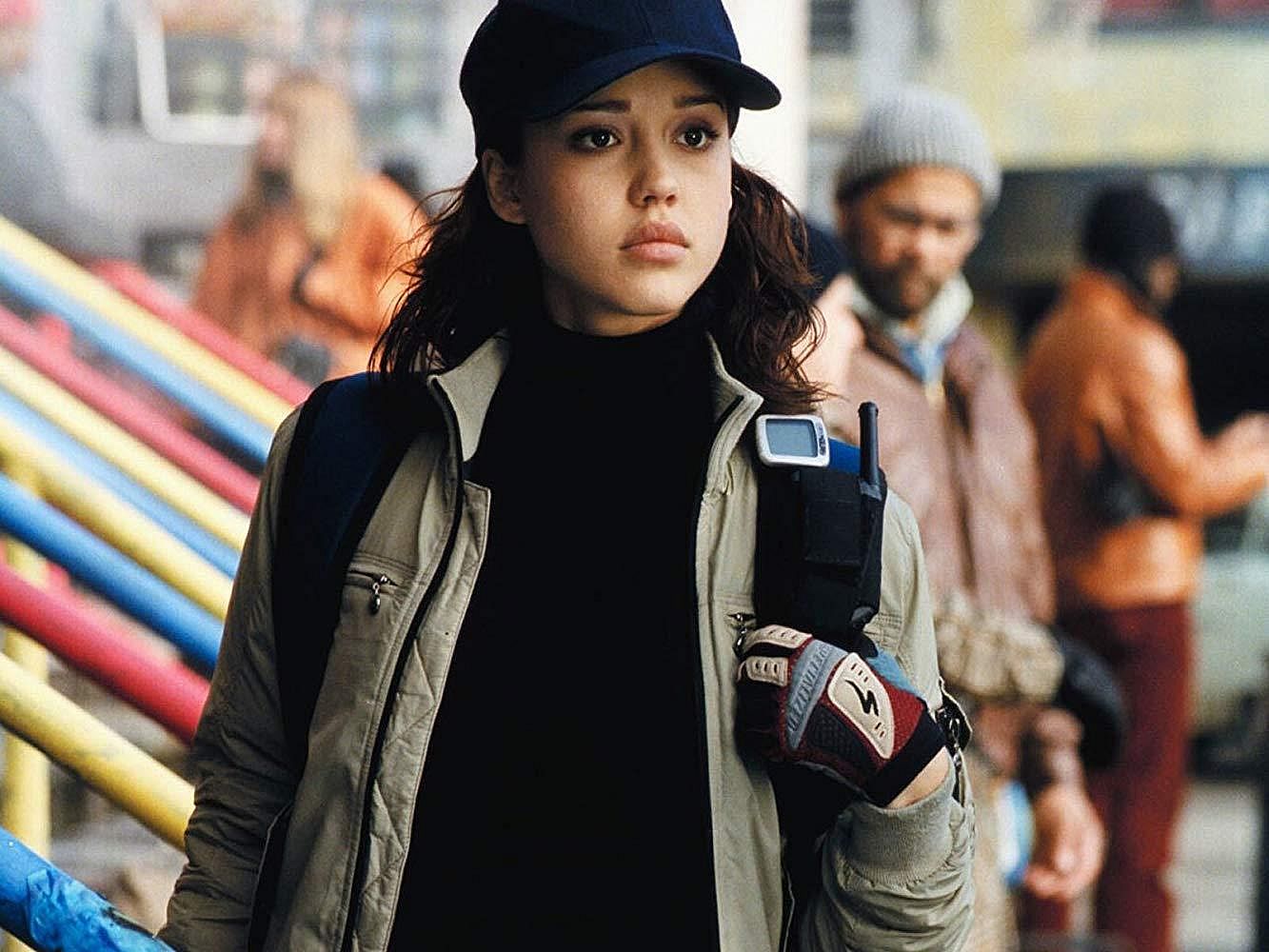 #18. Dark Angel (2000 – 2002)