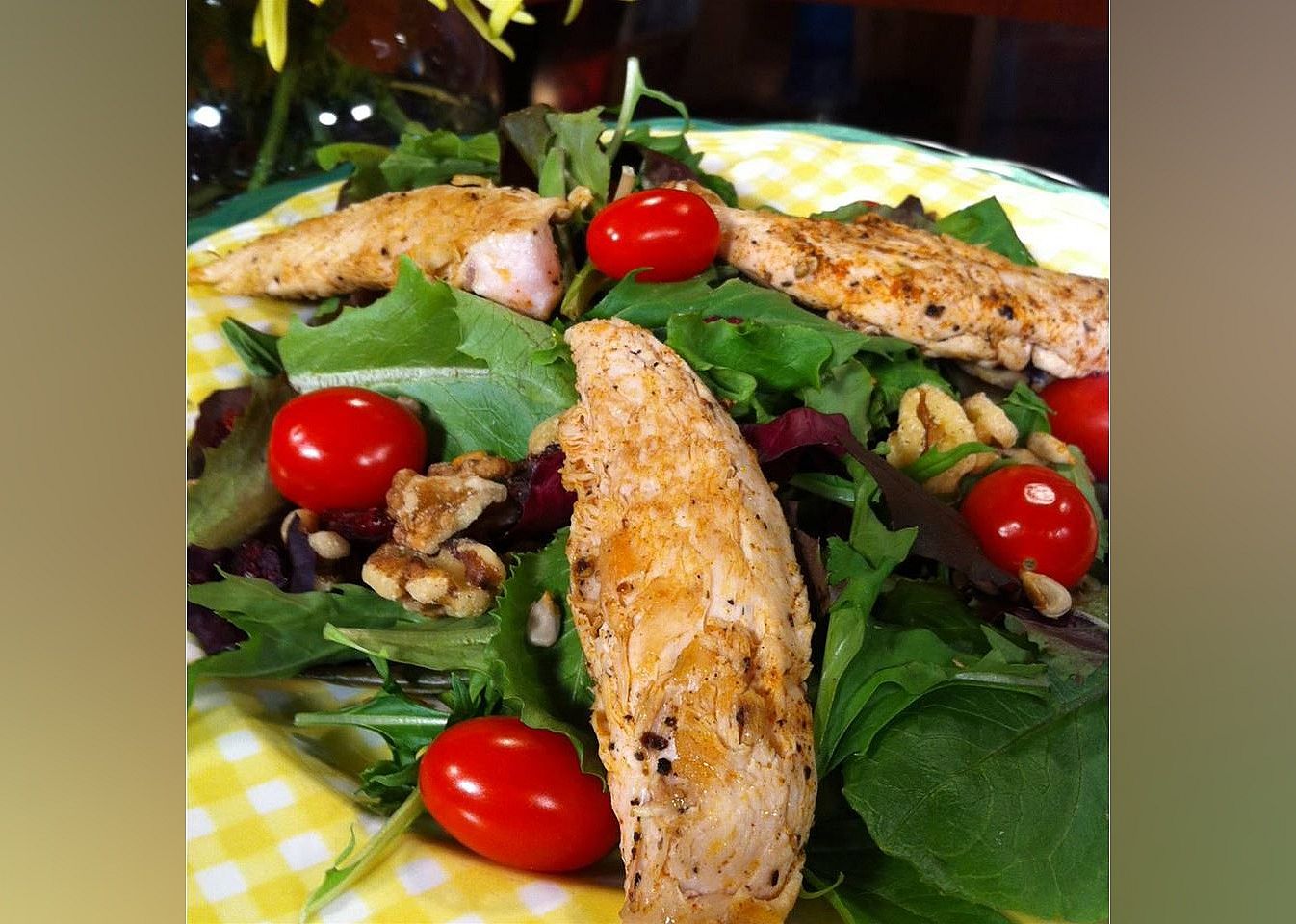 Wonderful Raspberry Walnut Dinner Salad