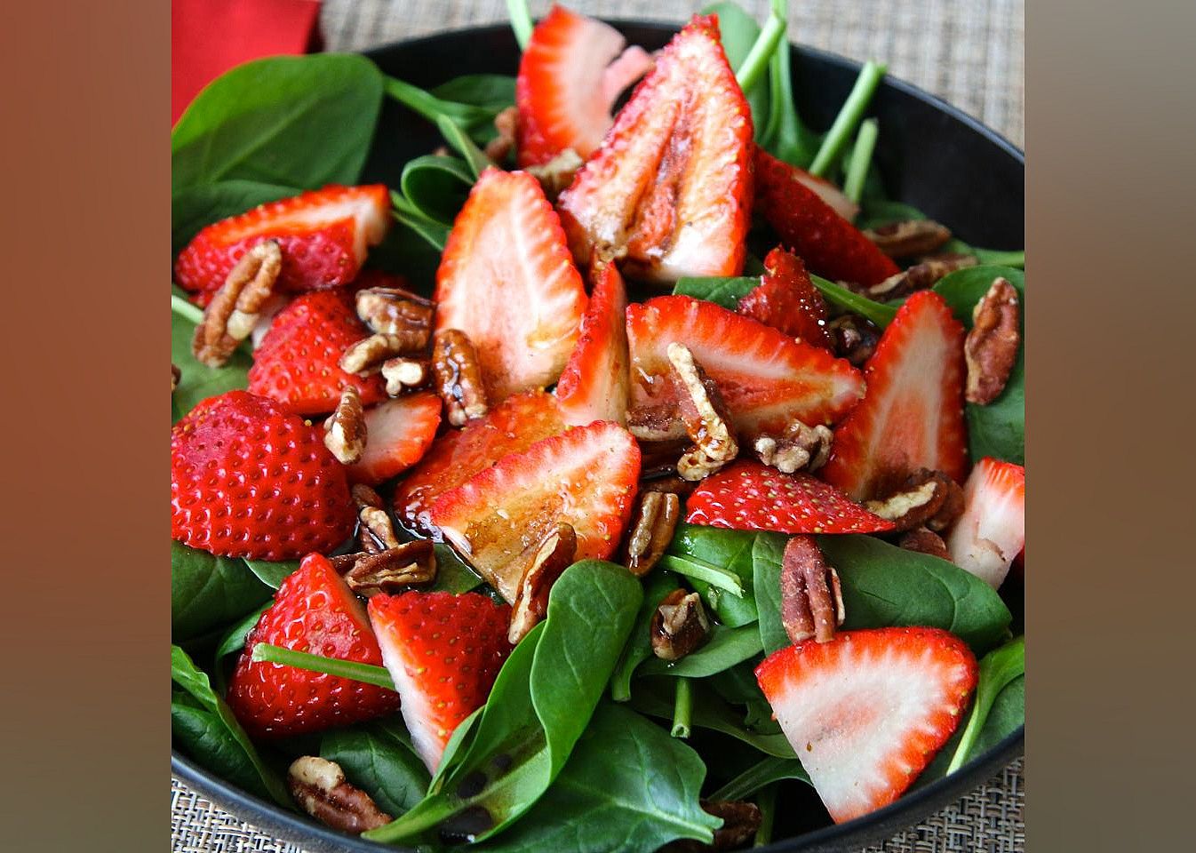 Strawberry and Spinach Salad with Honey Balsamic Vinaigrette