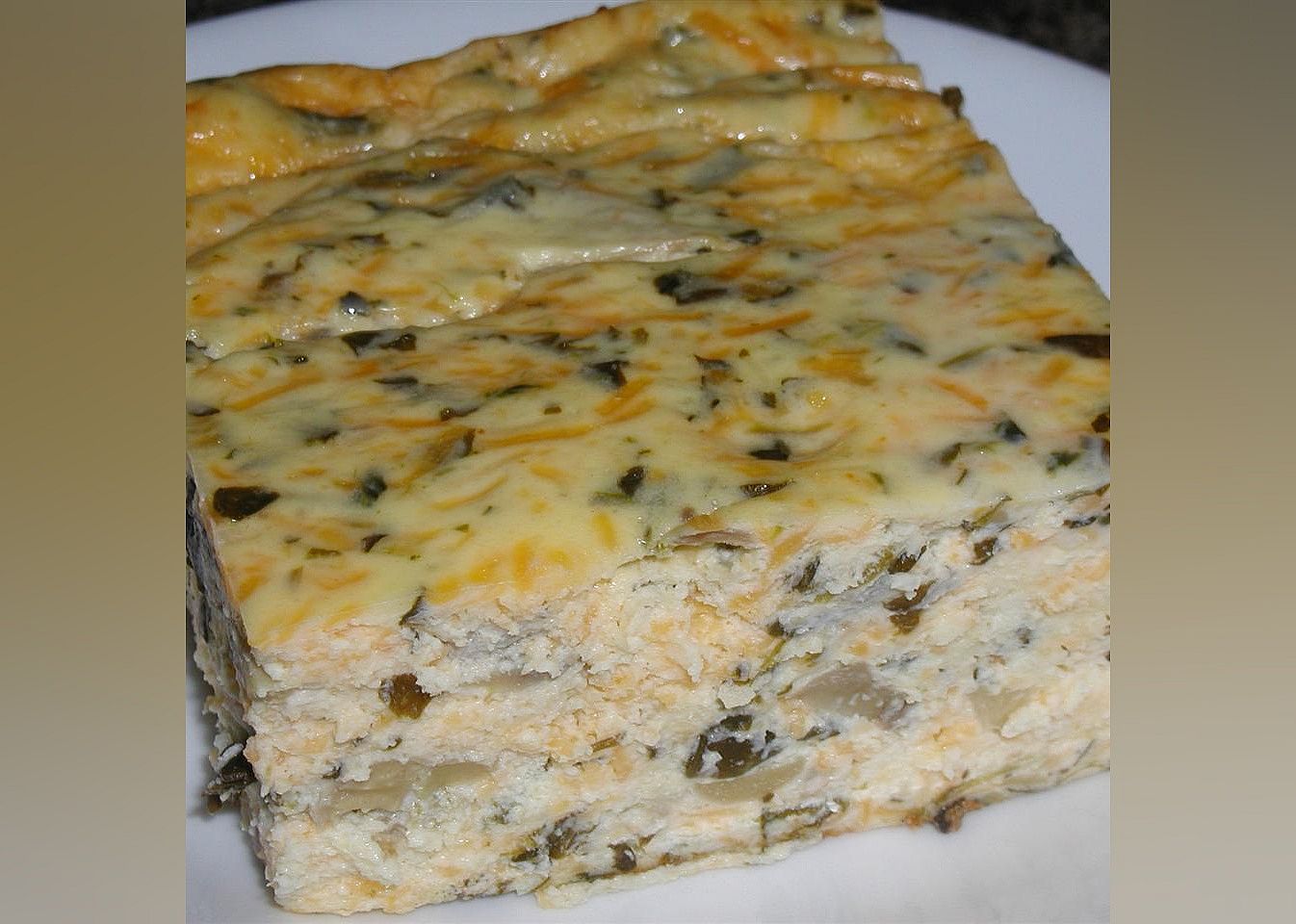 Simple Crustless Spinach and Mushroom Quiche
