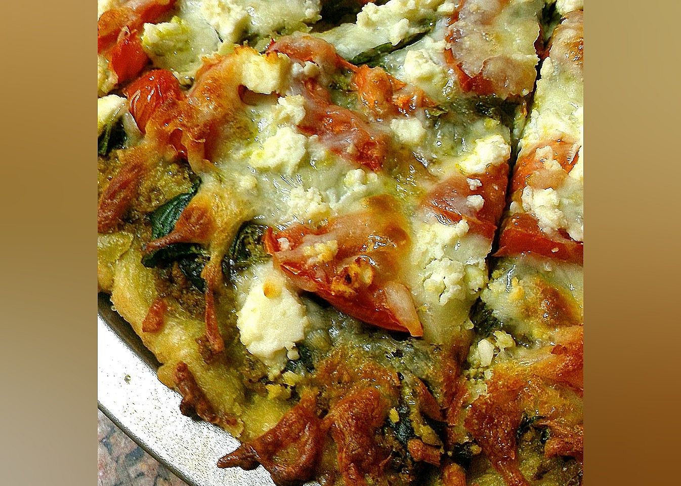 Fresh Pesto Pizza