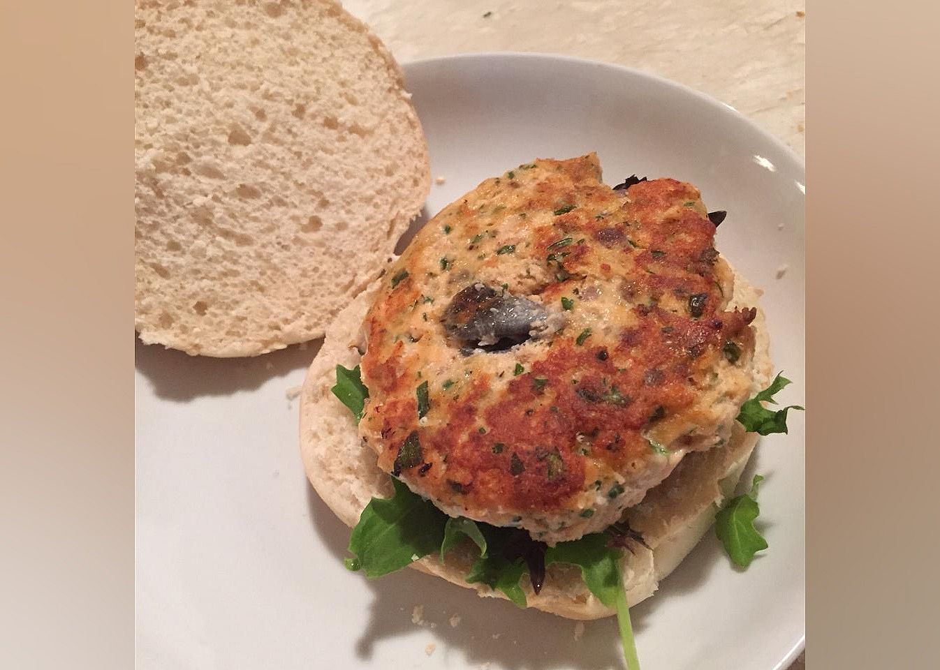Lemony Salmon Burgers