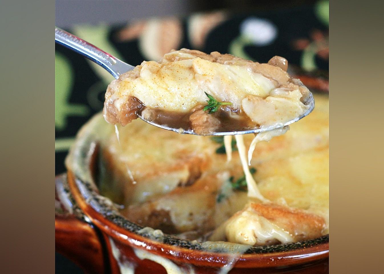 French Onion Soup Gratinee