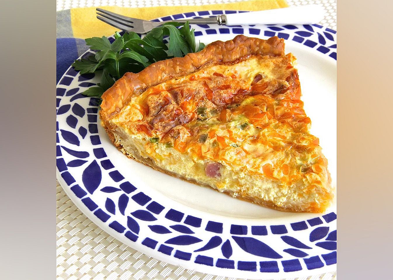 Creamy Ham and Cheese Quiche