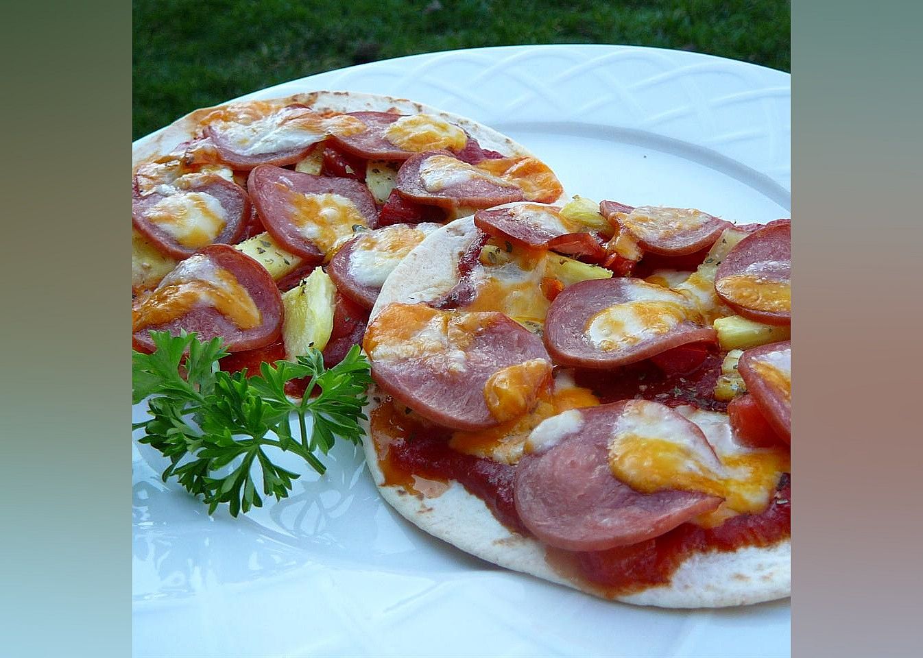 Fast Hawaiian Pizza