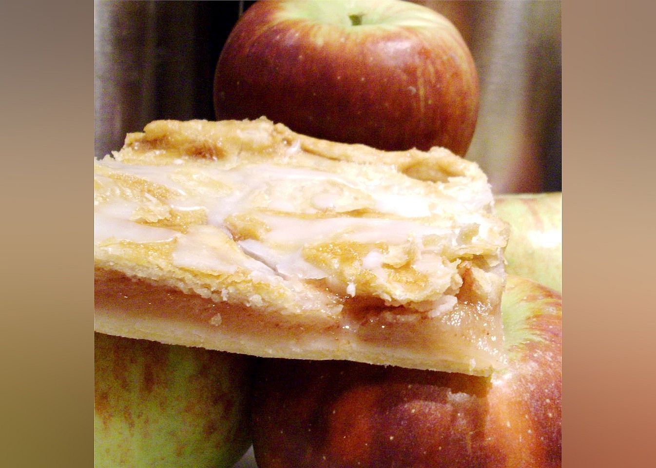 Danish Pastry Apple Bars
