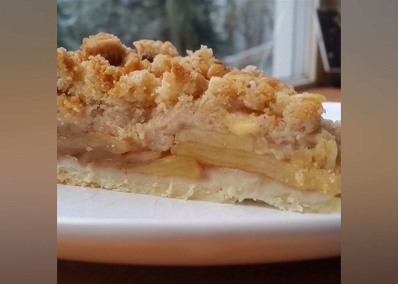 Dutch Apple Pie with Oatmeal Streusel