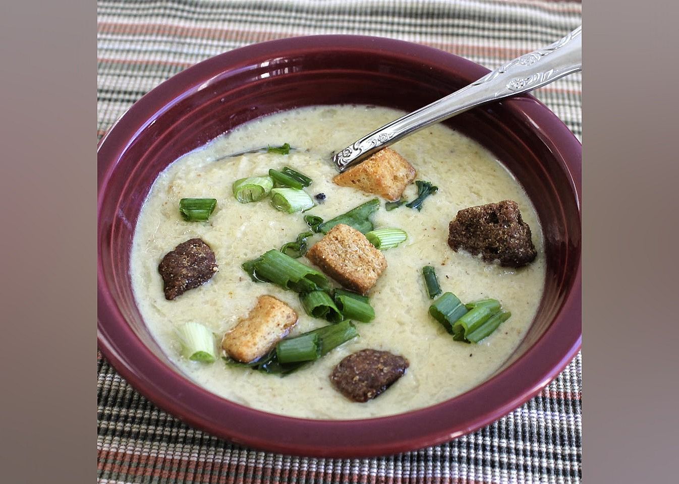 Roasted Cauliflower Soup