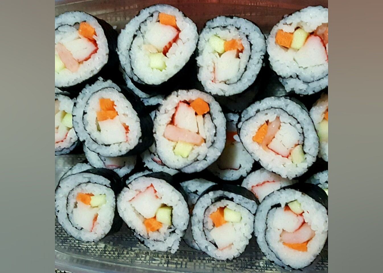 Cream Cheese and Crab Sushi Rolls