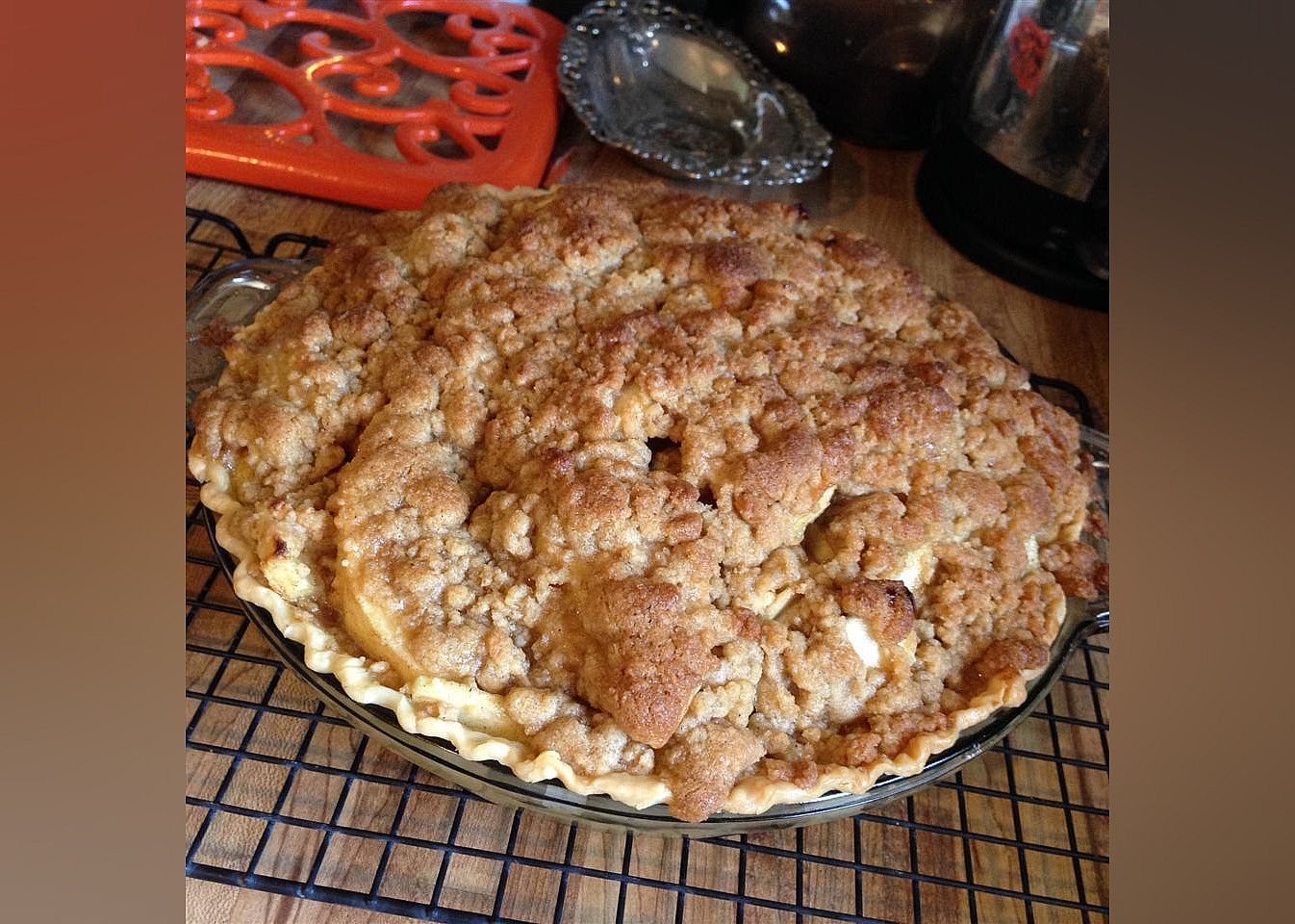 Apple Crumb Pie