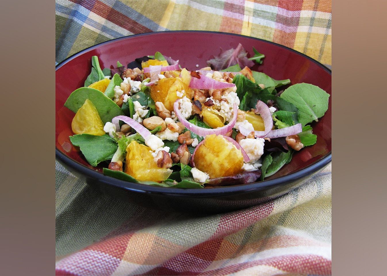 Orange, Walnut, Gorgonzola and Mixed Greens Salad with Fresh Citrus Vinaigrette