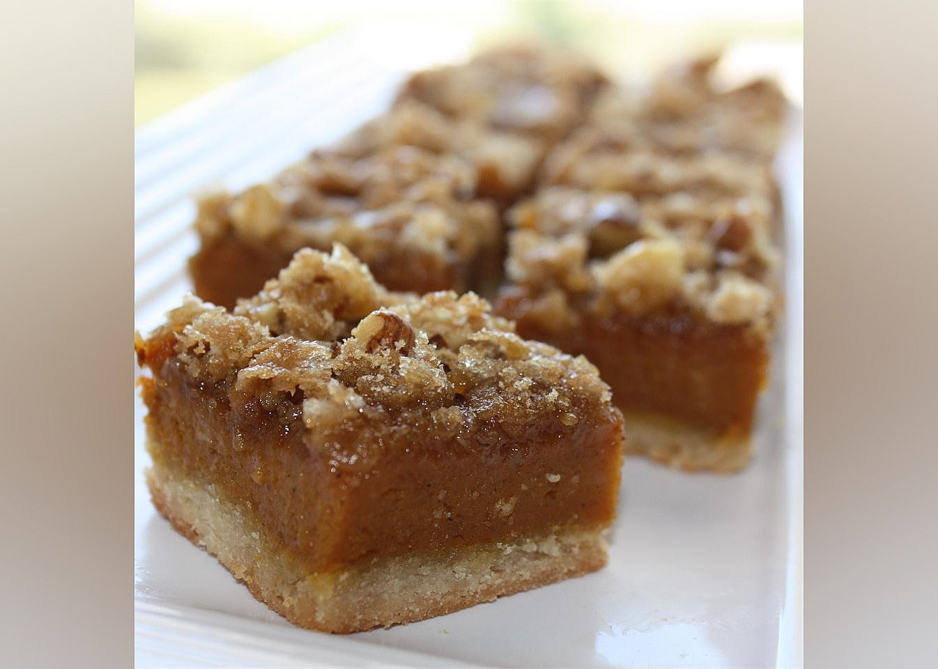 Pumpkin Shortbread Bars