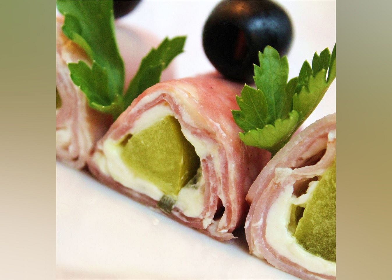 Yummy Roll Ups