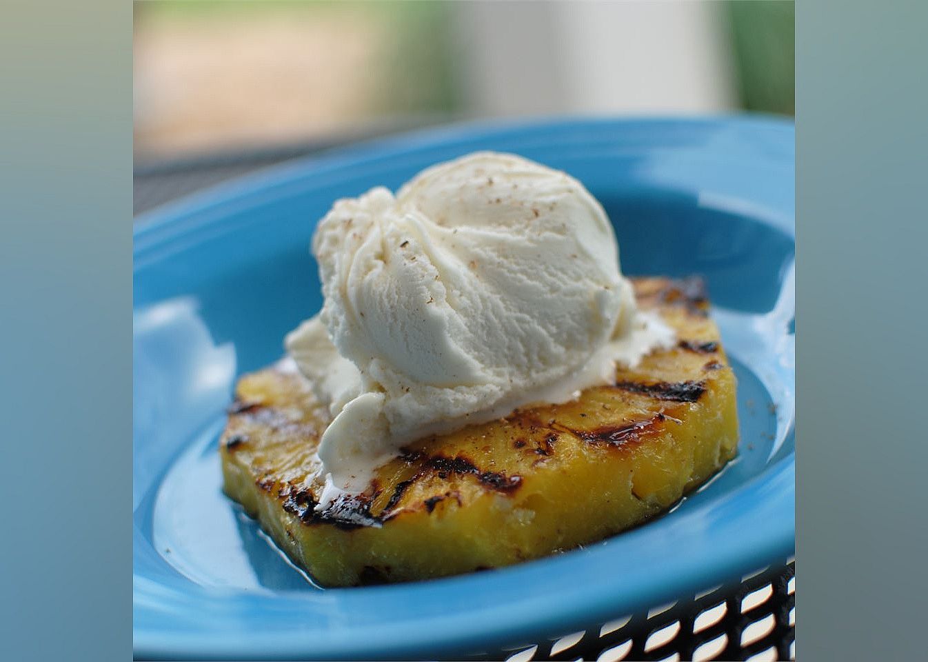 Grilled Pineapple Slices