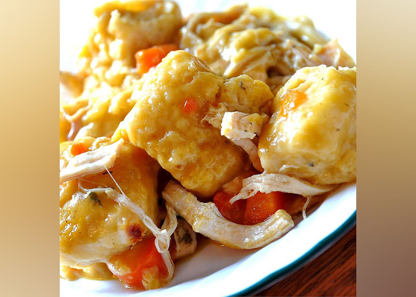 Slow Cooker Chicken and Dumplings