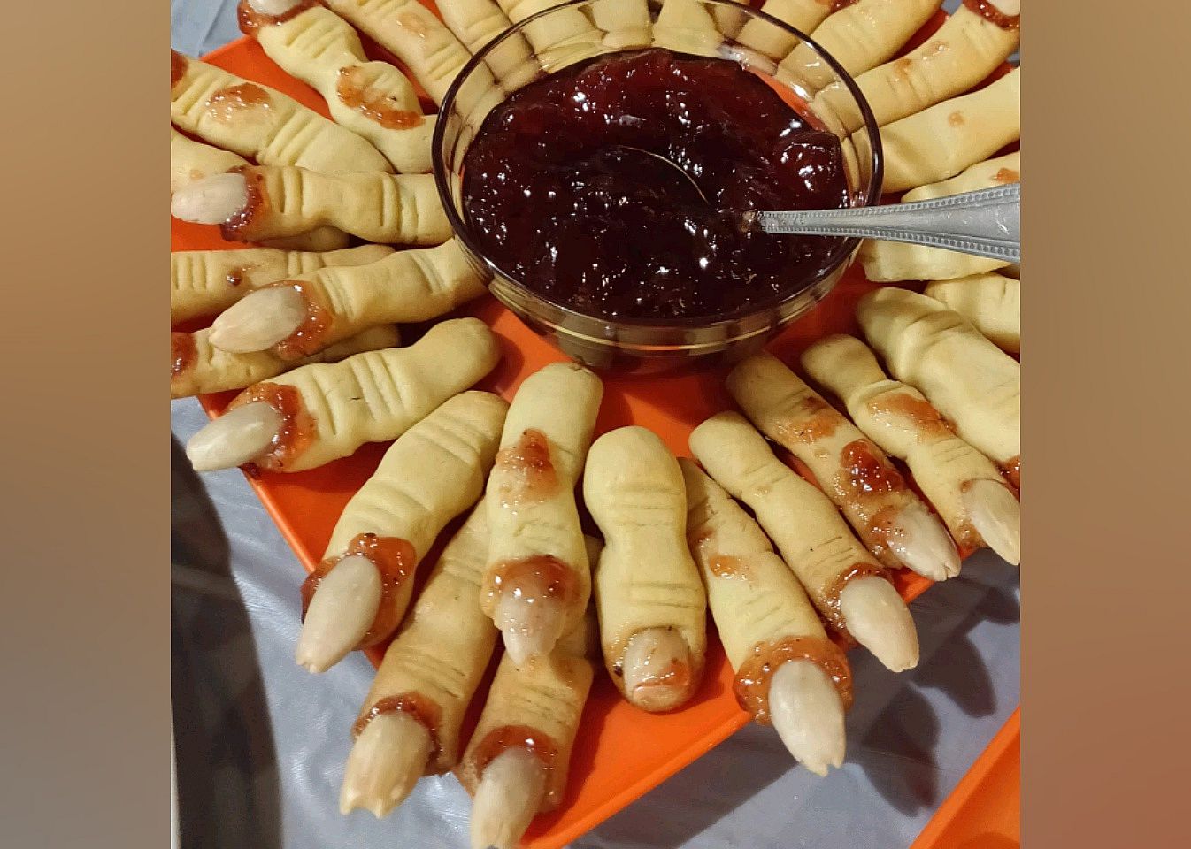 Spooky Witches' Fingers