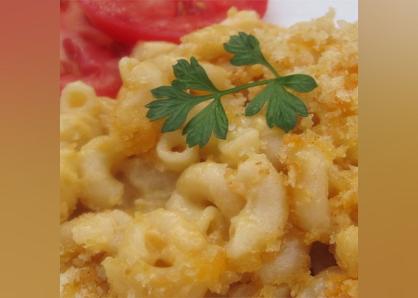Got Some Crust' Macaroni and Cheese