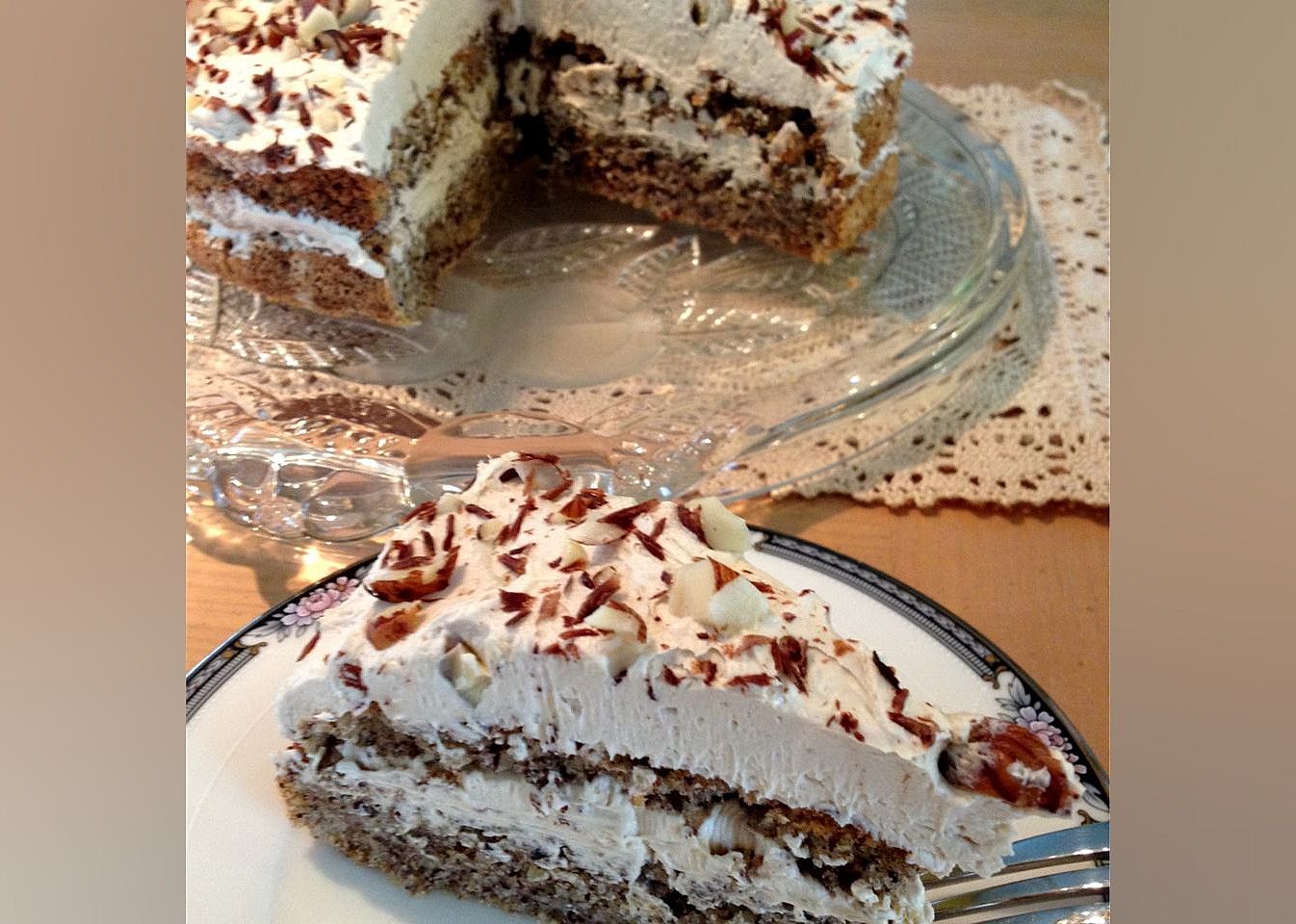 Hungarian Flourless Hazelnut Cake